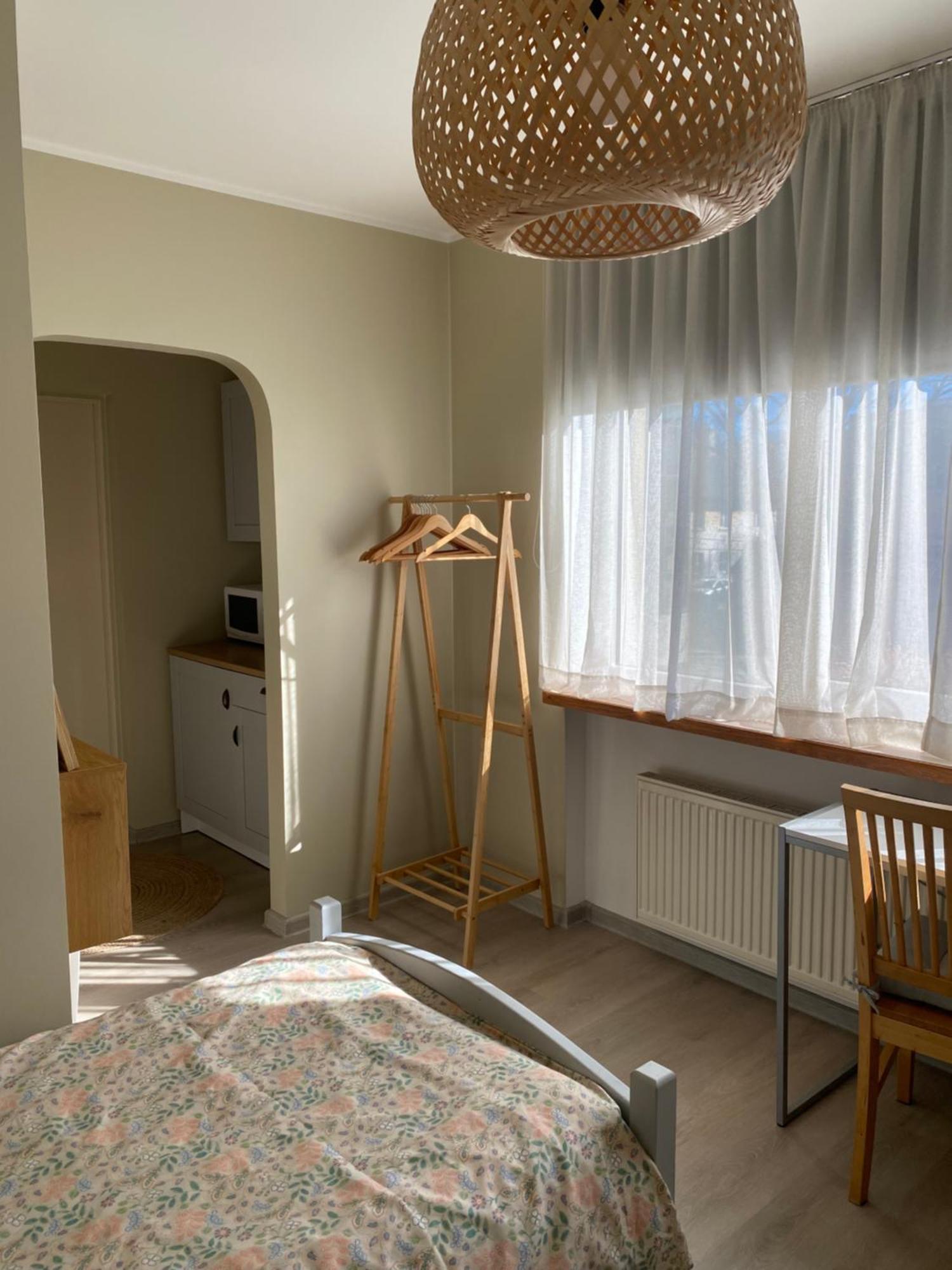 Ohtu Poik 4 City Center Apartment Pärnu Esterno foto
